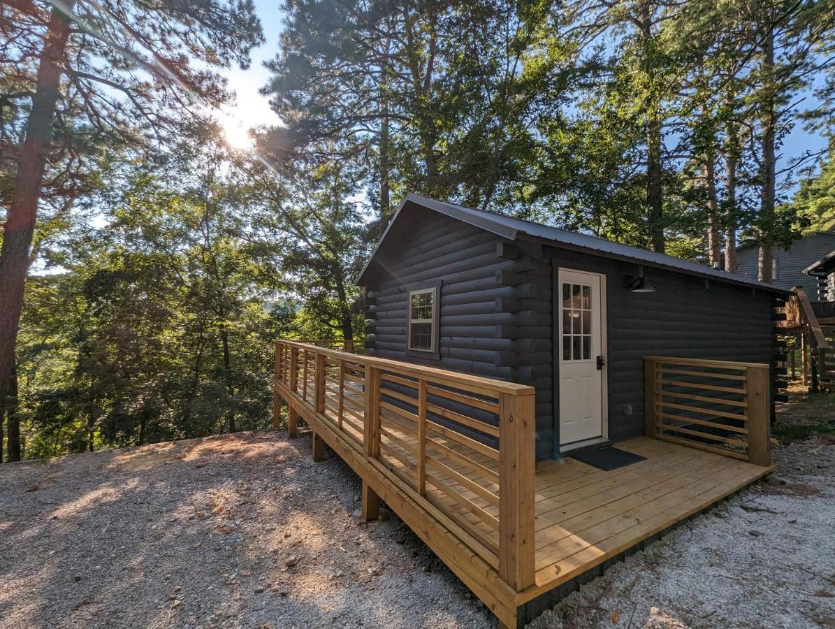 Cabin #6 With Hot Tub Deck And Sunset View At Loblolly Pines Lägenhet Eureka Springs Exteriör bild