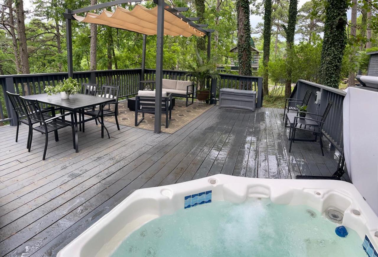 Cabin #6 With Hot Tub Deck And Sunset View At Loblolly Pines Lägenhet Eureka Springs Exteriör bild